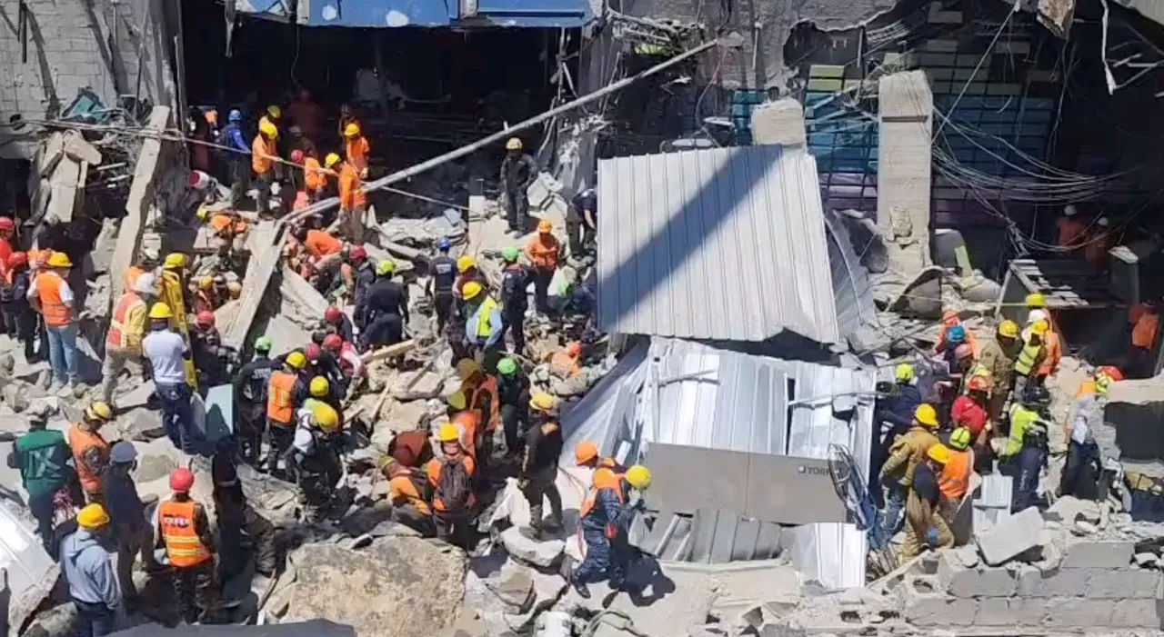 Nearly 100 dead in Dominican Republic nightclub roof collapse